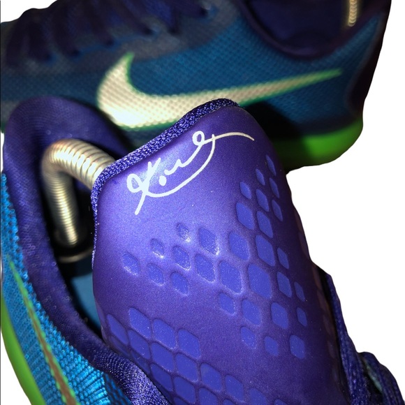 Nike Kobe 10 Emerald City (GS) 2015 - Picture 6 of 9